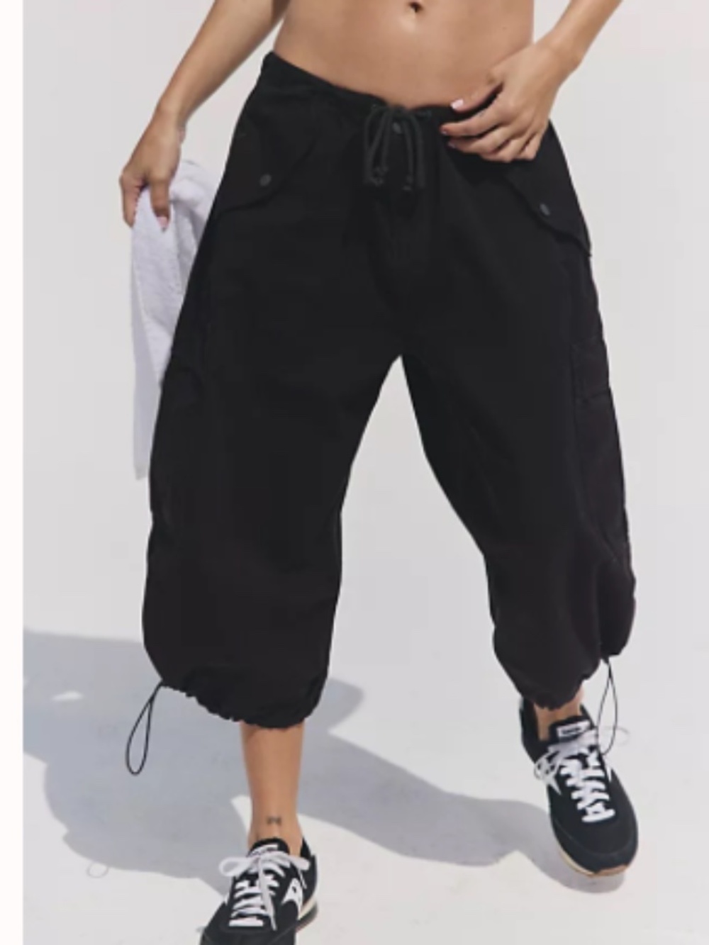 FREE PEOPLE CANYON CROP HIKE PANTS- BLACK- XS